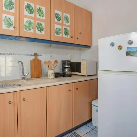 Ferienhaus Authentic Traditional Near